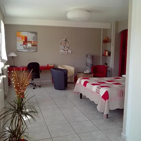 Couette-café Le Panorama - D'hôtes - Cuisine Disponible 3*